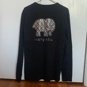 Ivory Ella || Black Long Sleeve Shirt